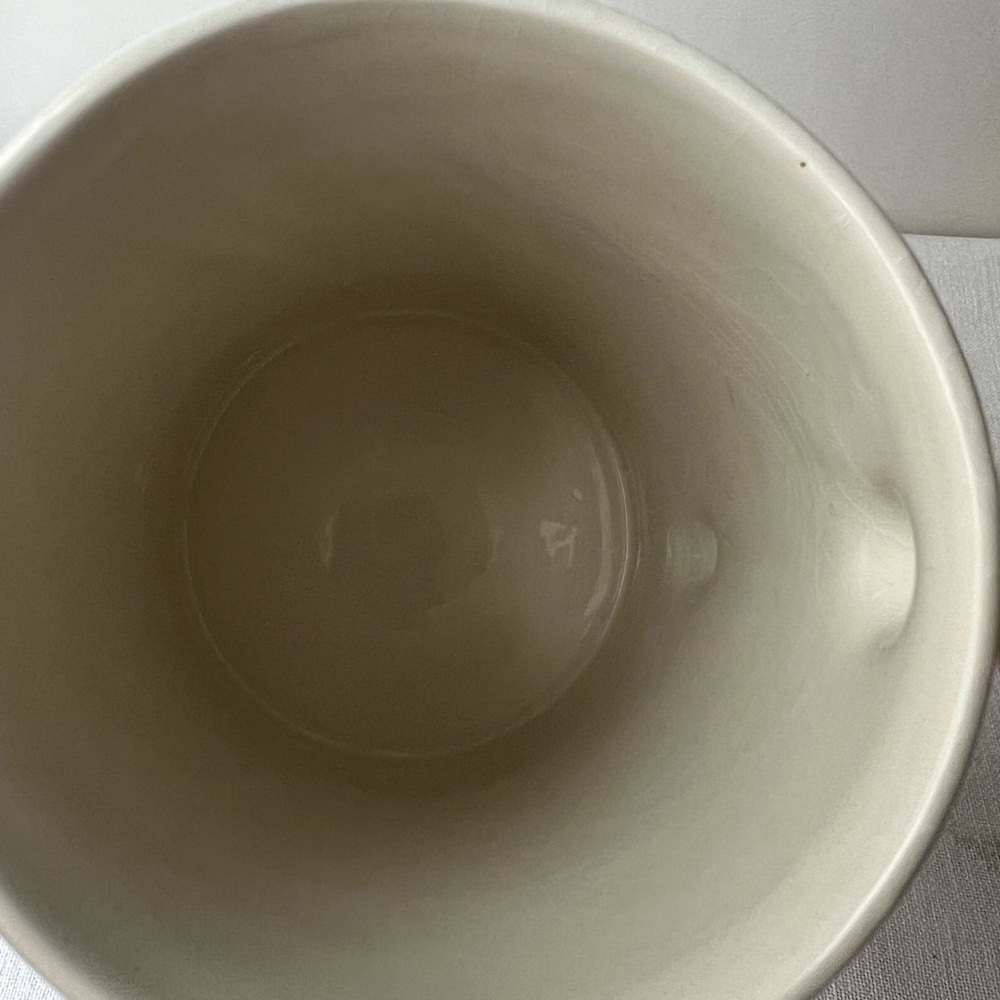 Heart Patterned Ceramic Pitcher - Picture 9 of 10